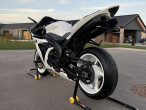 2005 Yamaha YZF R1