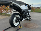 2005 Yamaha YZF R1