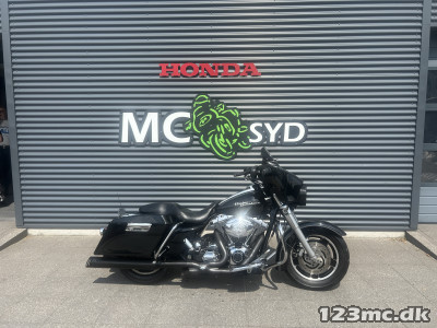 Harley-Davidson FLHX Street Glide MC-SYD BYTTER GERNE