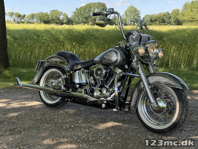 Harley-Davidson FLSTC Heritage Softail Classic