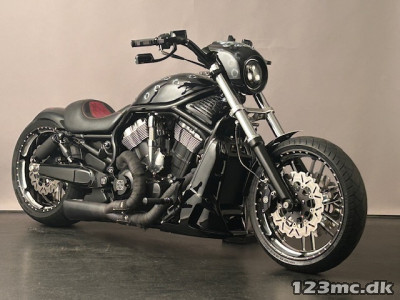 Harley-Davidson VRSCD Night Rod