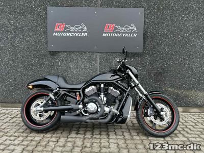 Harley-Davidson VRSCD Night Rod
