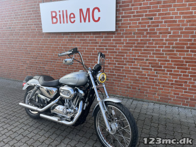 Harley-Davidson XL883C Sportster