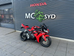 2006 Honda CBR 1000 RR Fireblade 2006 Honda CBR 1000 RR Fireblade