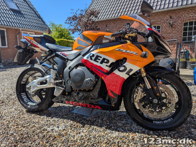 Honda CBR 1000 RR Fireblade