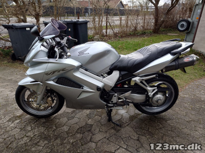 Honda VFR 800 F