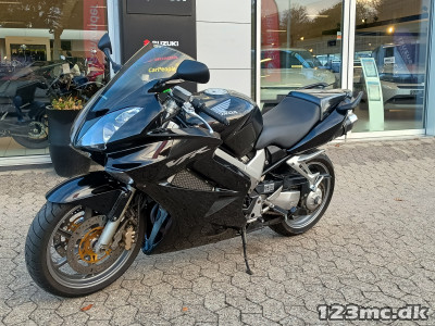 Honda VFR 800 F