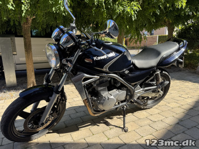 Kawasaki ER-5
