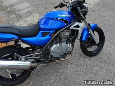 Kawasaki ER-5