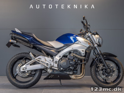 Suzuki GSR 600