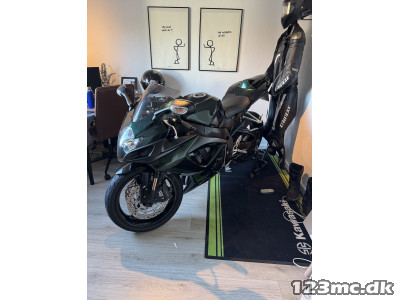 Suzuki GSXR 750