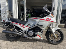 Yamaha FJ 1200