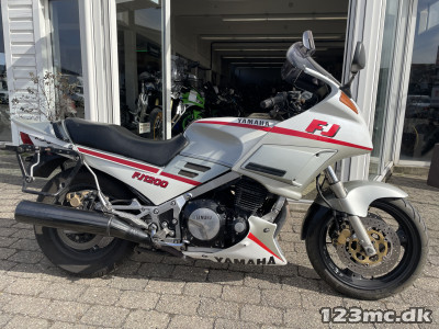 Yamaha FJ 1200