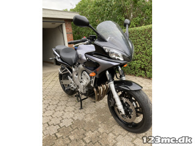 Yamaha FZ6 Sport turing