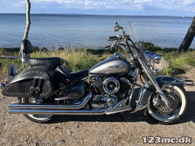 Yamaha XVS 1100 Drag Star Classic