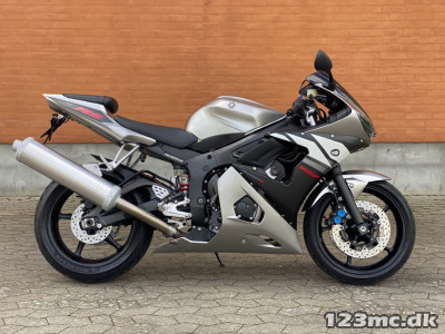 Yamaha YZF R6