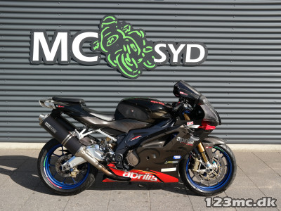 Aprilia RSV 1000 R Factory