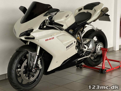 Ducati 848