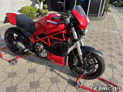 Ducati Monster MS4R