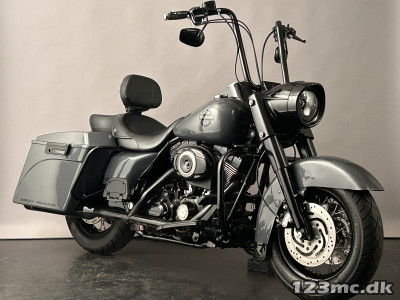 Harley-Davidson FLHRC Road King Classic