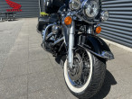 2007 Harley-Davidson FLHRCI Road King Classic 2007 Harley-Davidson FLHRCI Road King Classic