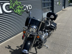 2007 Harley-Davidson FLHRCI Road King Classic 2007 Harley-Davidson FLHRCI Road King Classic