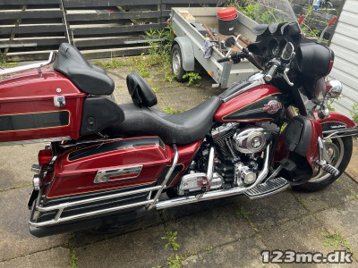 Harley-Davidson FLHTCUI Electra Glide Ultra Classic Tour