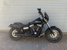 Harley-Davidson FXDB Street Bob HMC Motorcykler. Vi bytter gerne. Harley-Davidson FXDB Street Bob HMC Motorcykler. Vi bytter gerne.