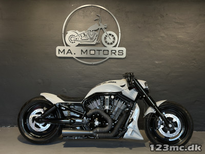 Harley-Davidson VRSCDX Night Rod Special