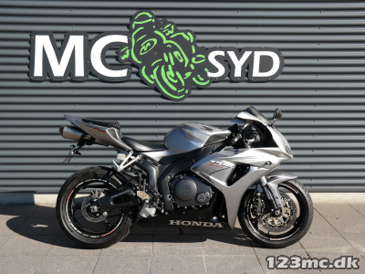 Honda CBR 1000 RR Fireblade