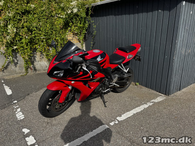 Honda CBR 1000 RR Fireblade Honda CBR 1000 RR Fireblade