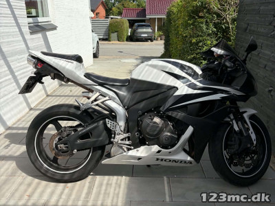 Honda CBR 600 RR