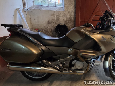 Honda NT 700 Deauville