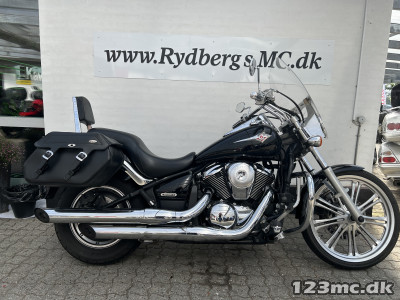 Kawasaki VN 900 Custom