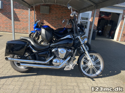 Kawasaki VN 900 Custom