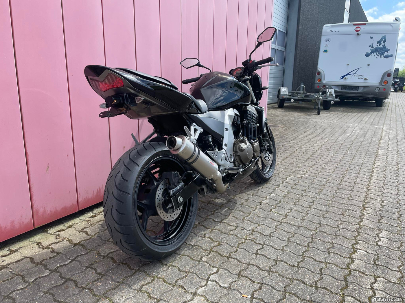Schwarze Stoßdämpfer Hinten: Kawasaki VN750 VN 750 (1986-1994) – Square Motorcycle Parts