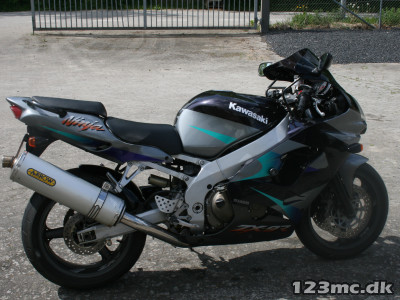Kawasaki ZX9R