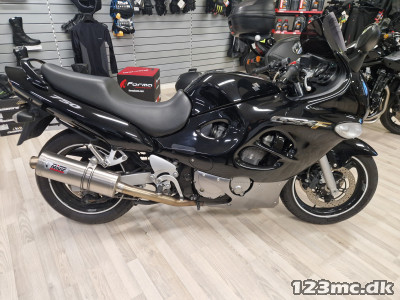Suzuki GSX 750 F