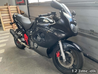Suzuki GSX 750 F Sport
