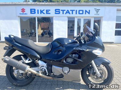 Suzuki GSX 750 F