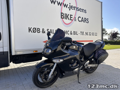 Suzuki GSX 750 F