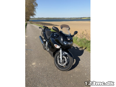 Suzuki GSX 750 F