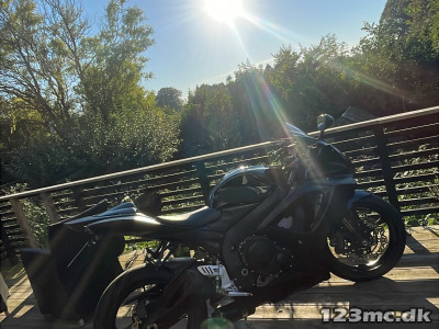 Suzuki GSXR 750