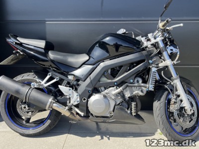 Suzuki SV 1000 Naked