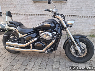 Suzuki VZ 800 Intruder