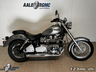 Triumph Bonneville America
