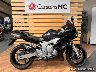 Yamaha FZ6