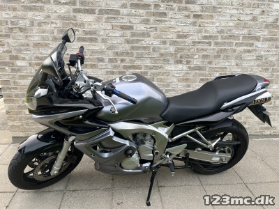 Yamaha FZ6 S