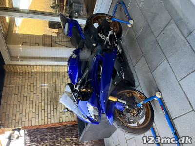 Yamaha YZF R6