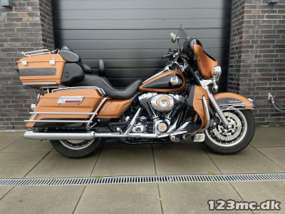 Harley-Davidson FLHTCI Electra Glide Classic